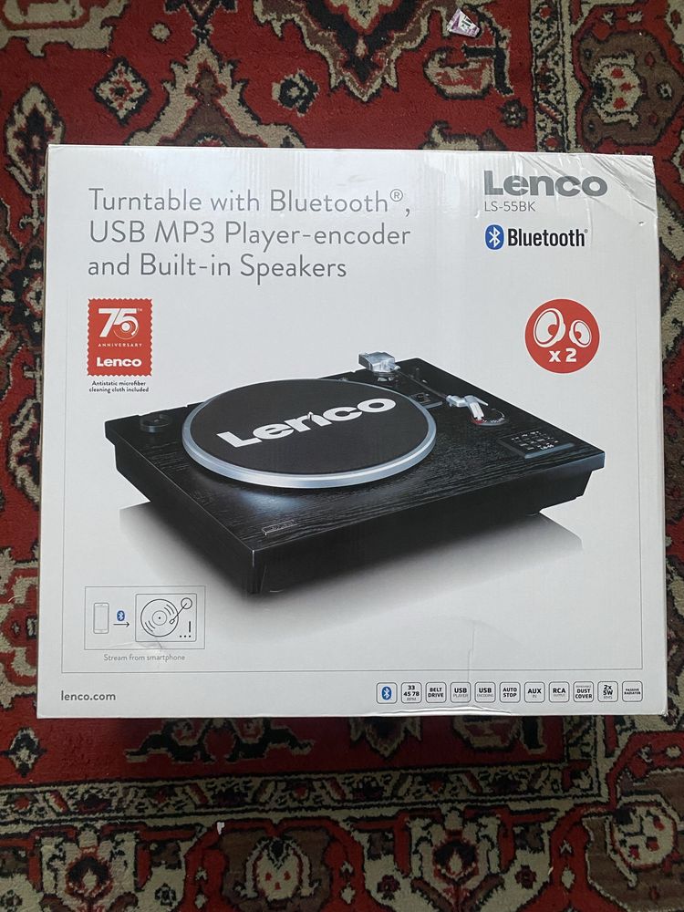 Виниловый проигрыватель Lenco Ls-55BK