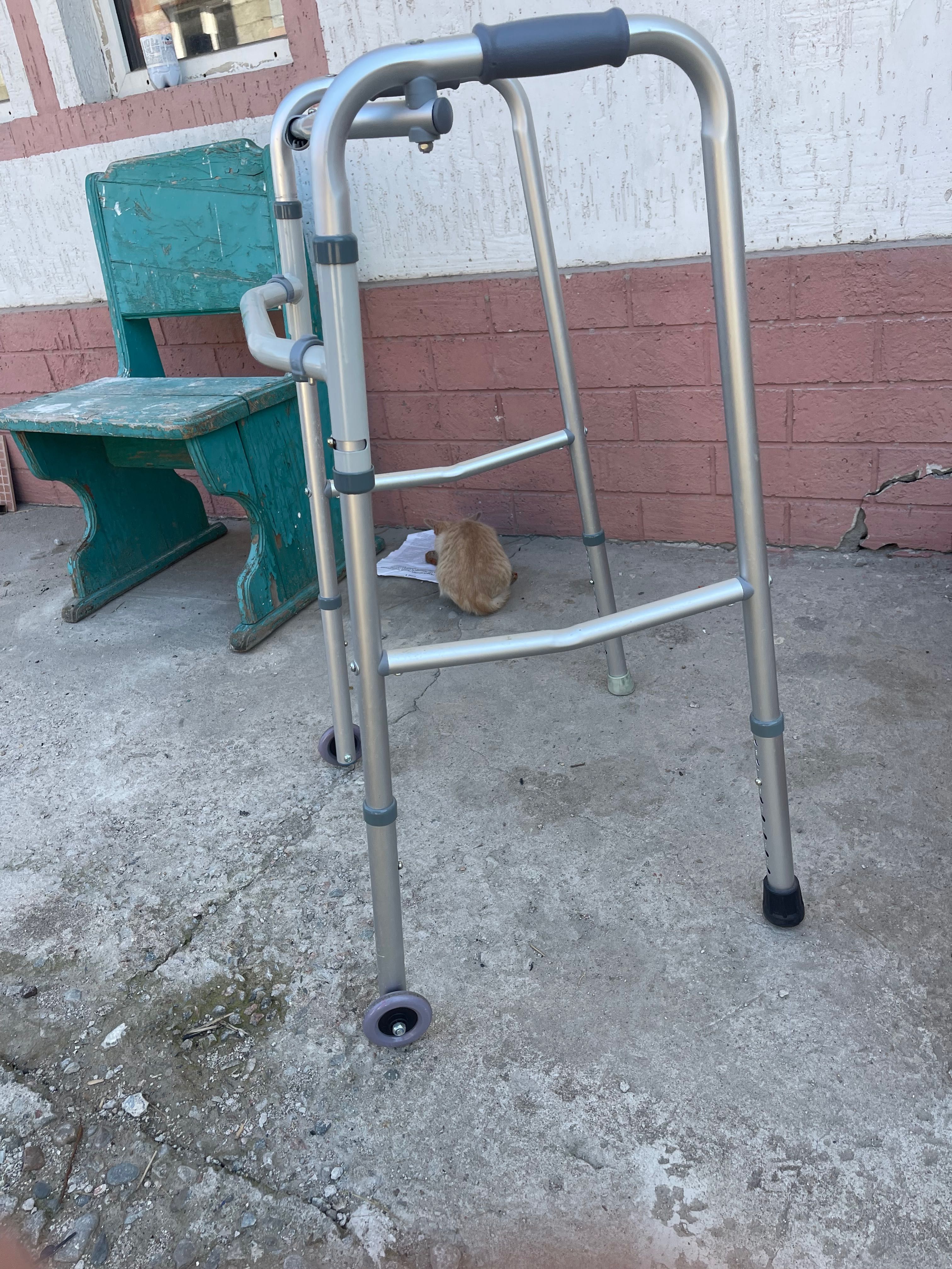 Ходунок для человека