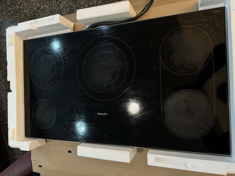 Miele комплект духовка и плита