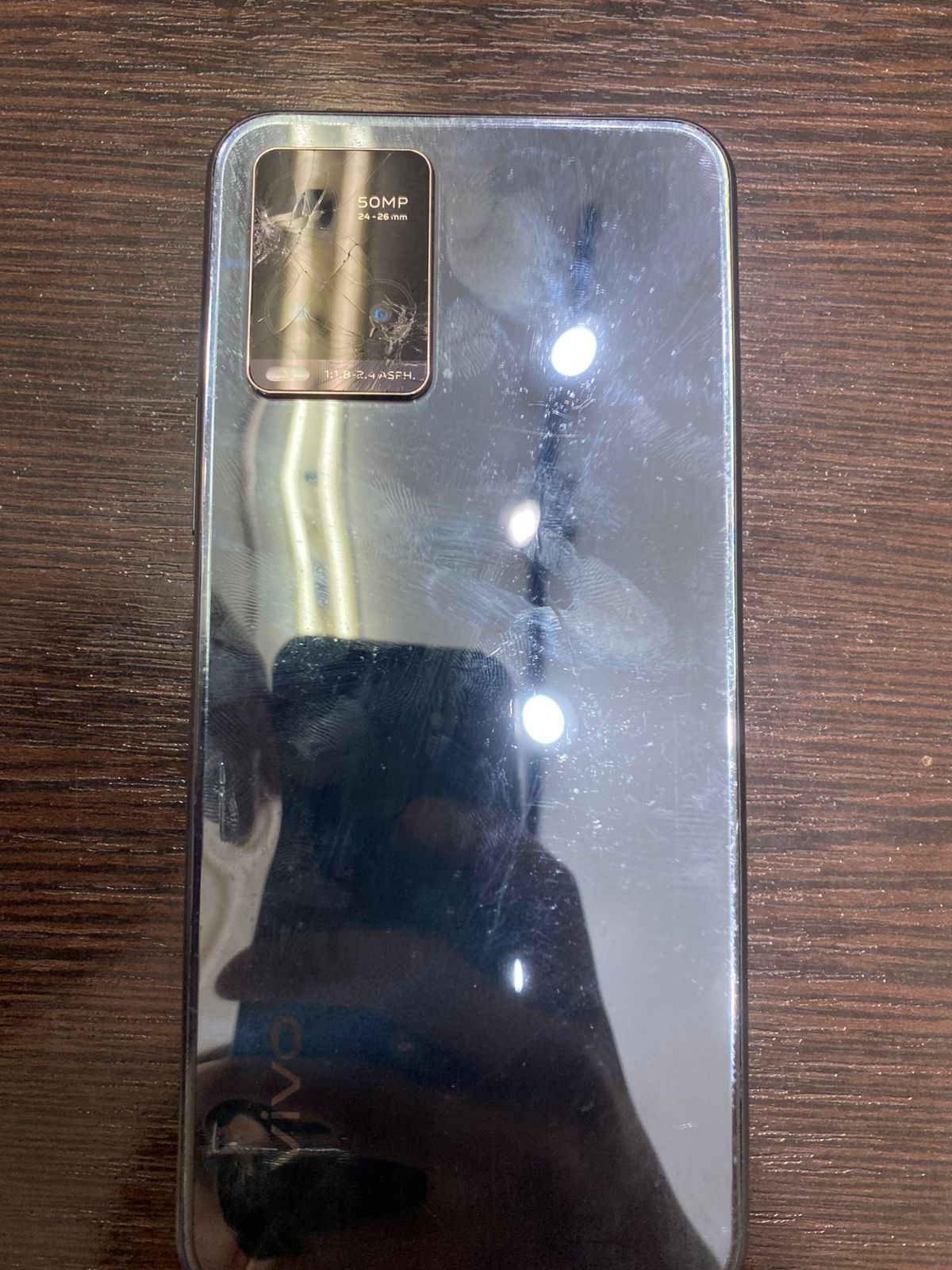 Телефон VIVO 33S