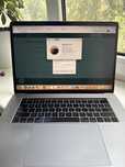 Срочно macbook  pro 15 i7 16gb озу radeon 4gb retina