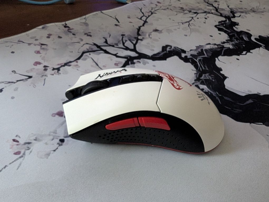 Мышь Bloody R90 Plus Naraка белый
