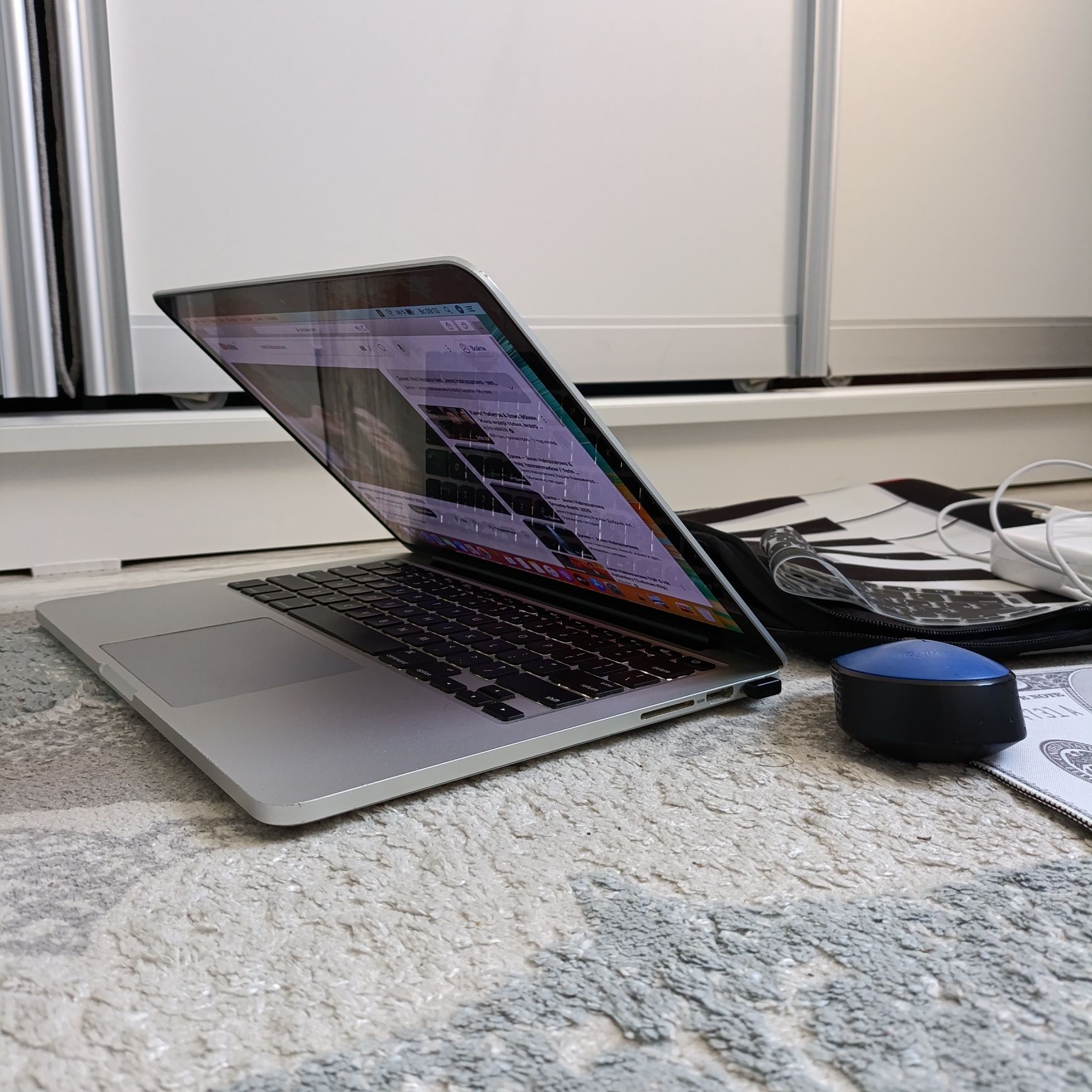 MacBook Pro 13/Core i5/SSD-256GB//ОЗУ-8ГБ/Зарядка, Мышка, Чехол! !