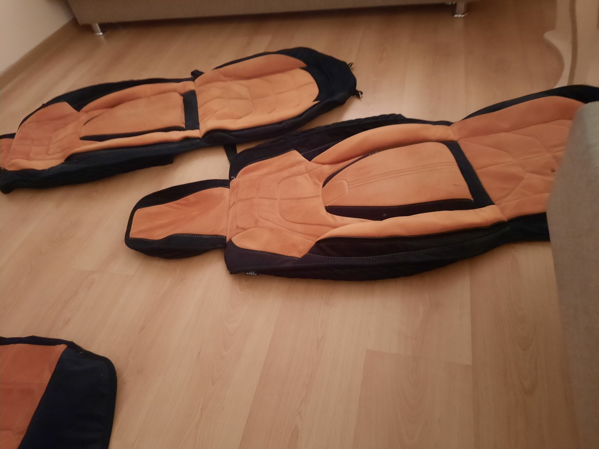 Авто чехол б.у срочно продам