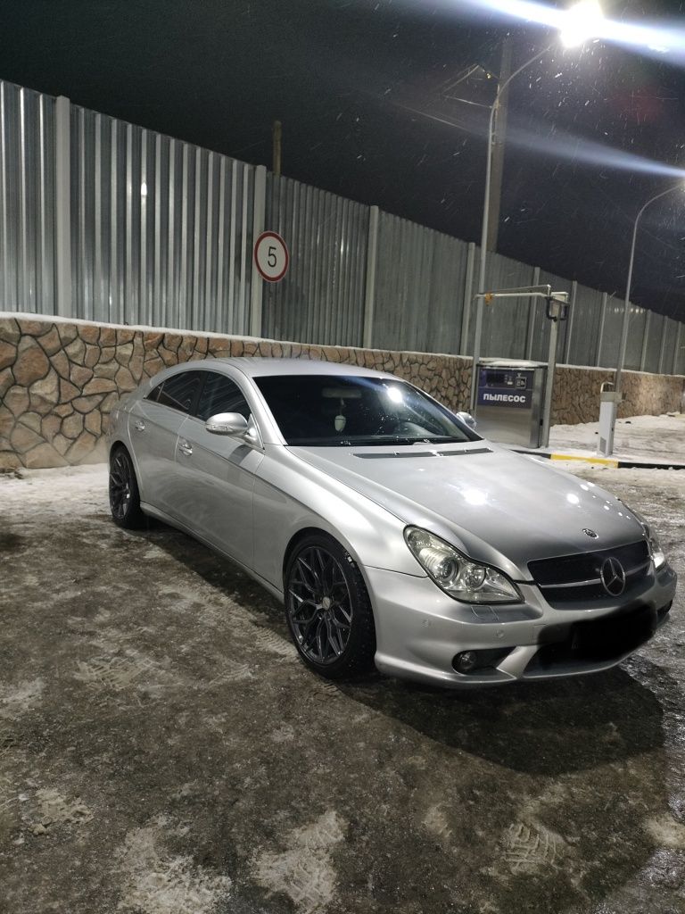 Продам диски Vossen R19