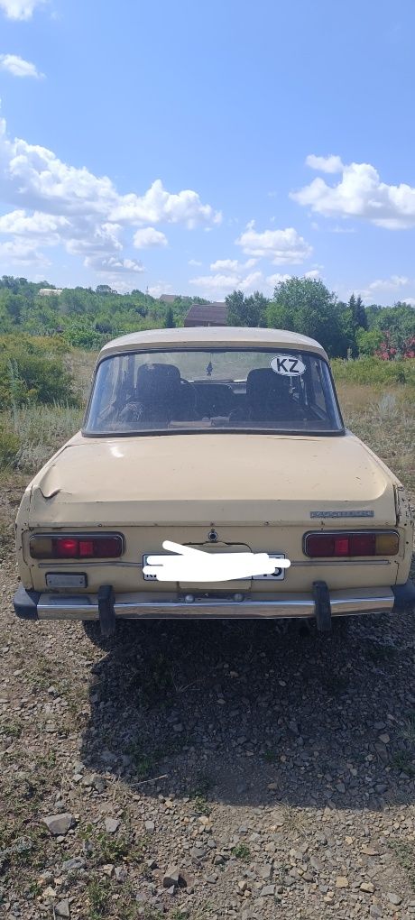АЗЛК москвич 2140
