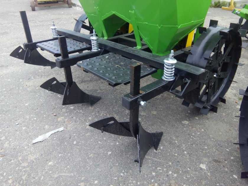 Картофелесажалка двухрядная СКН-180/2 "D-Pol" в Костанае