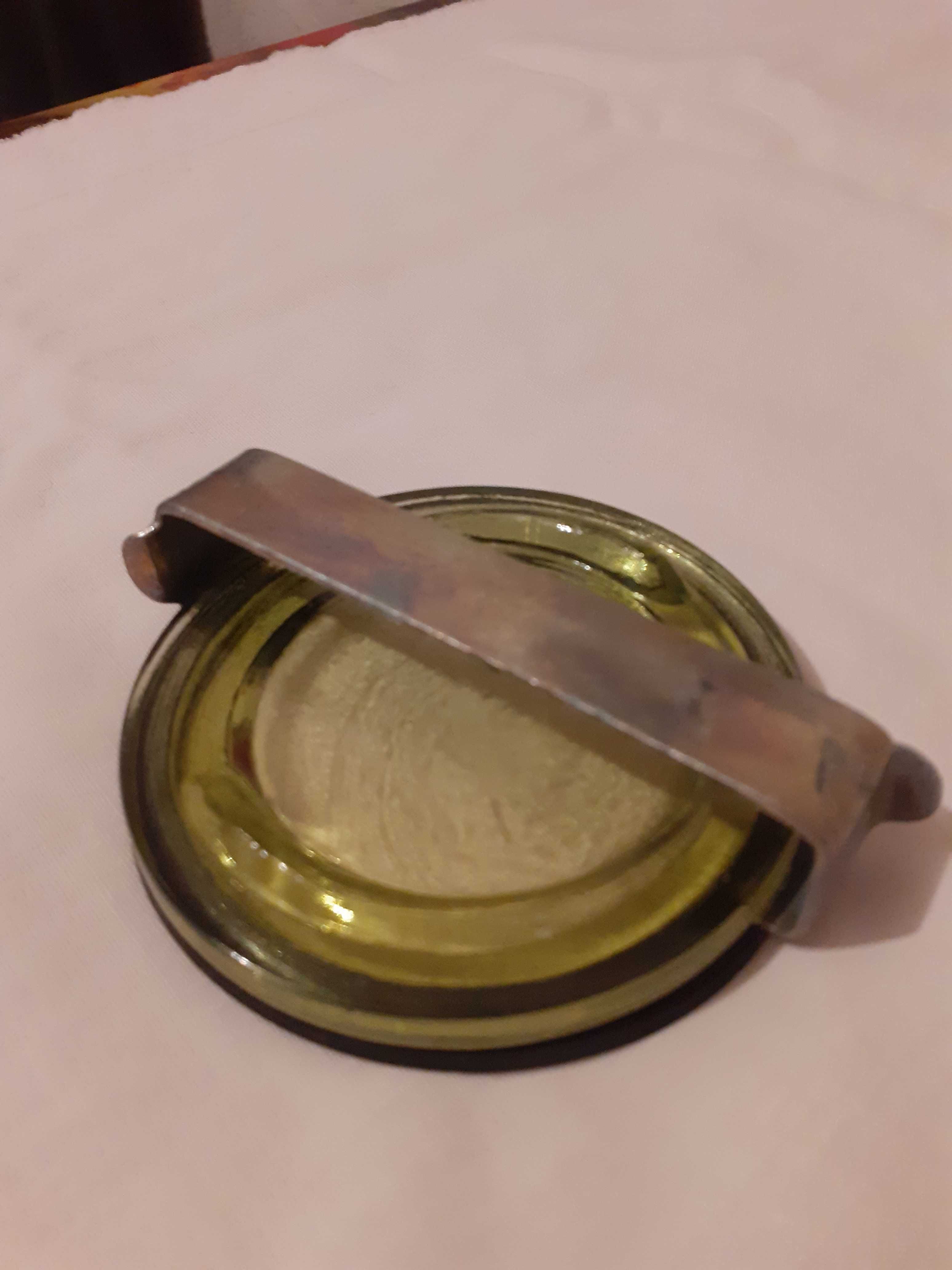 Крышки  многоразовые жестяные и стекляные (СССР) для банок