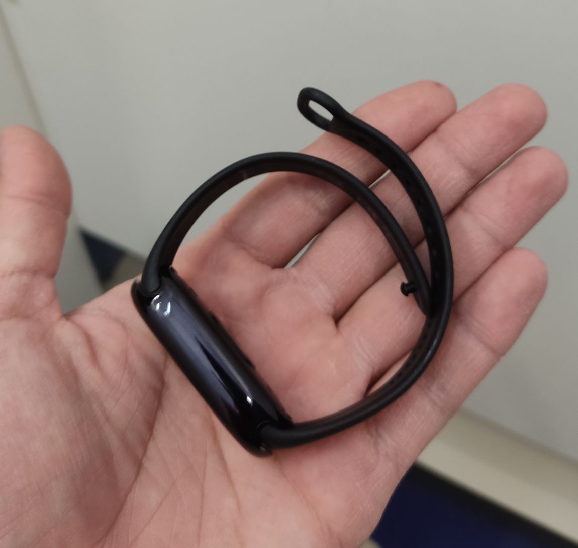 Mii band 8, global version