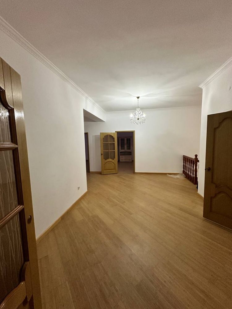 продам дом(уй сатылады).