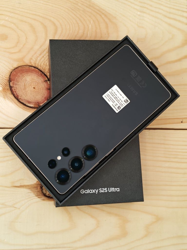Samsung S25 Ultra 512 gb Ram 12 5G