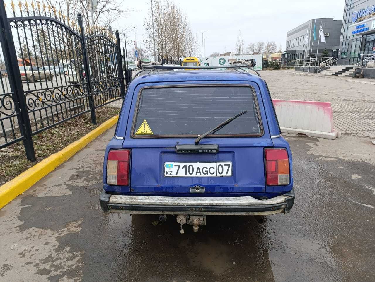 Продам ваз 2104.