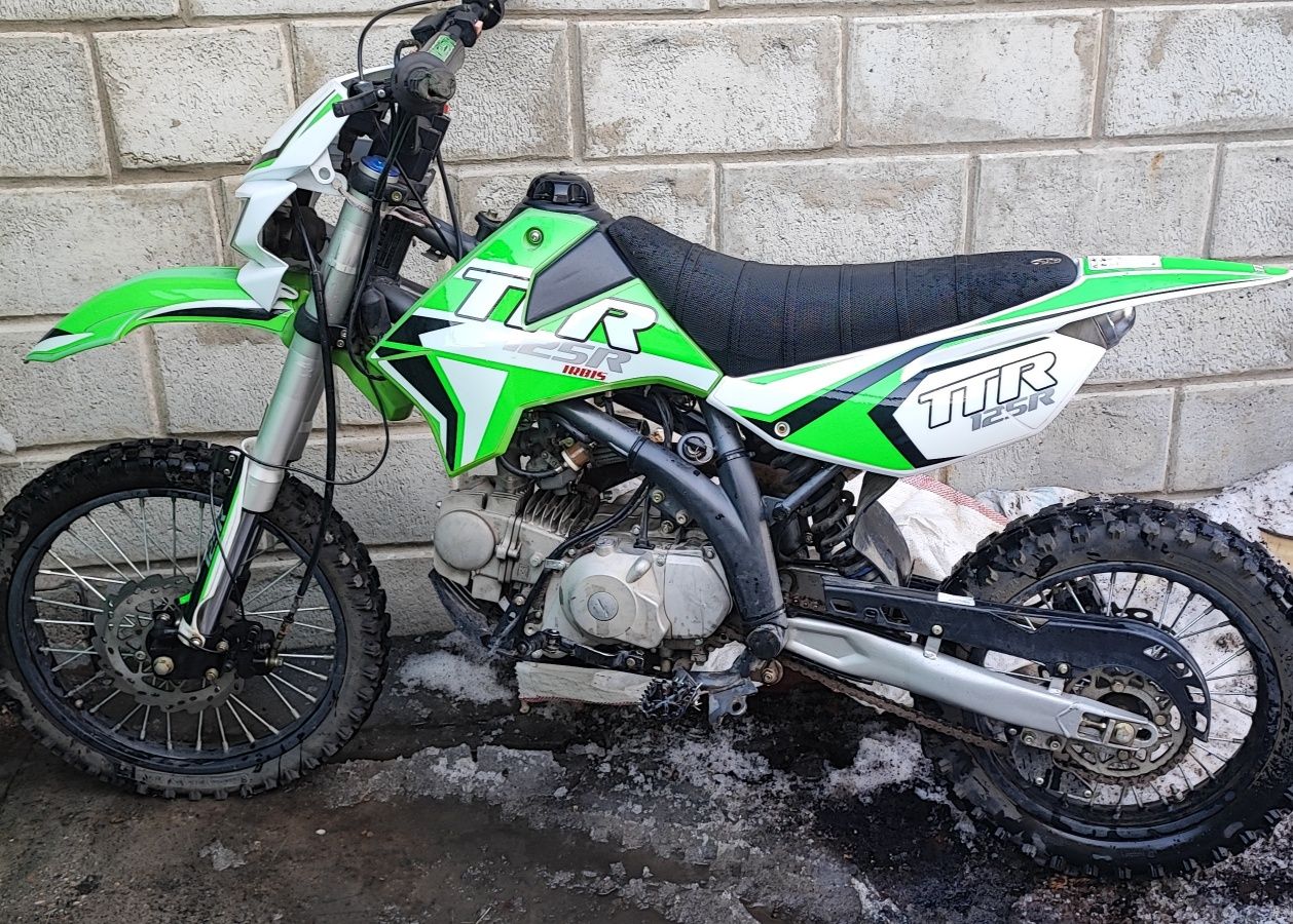 Срочьно продам питбайк Irbis TTR125R