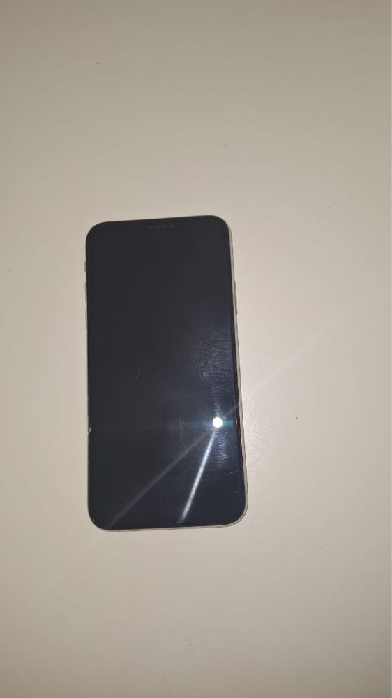 iPhonе X 64гб задняя крышка разбита