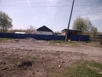 Продам дом отличный вариант для ЛПХ  или авто малярка.