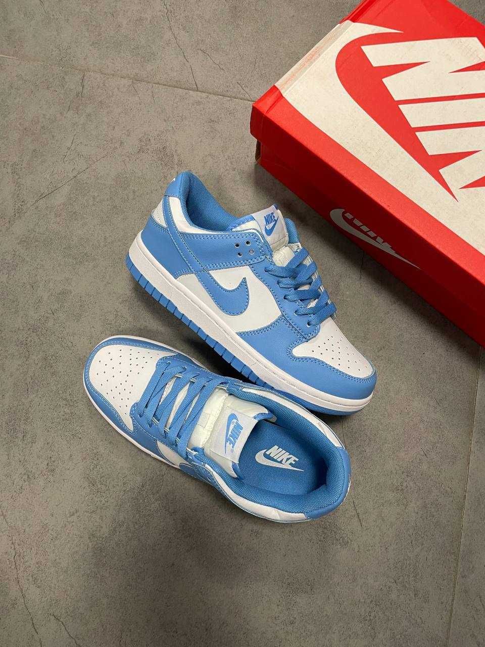 Nike Dunk Low UNIVERSITY Blue