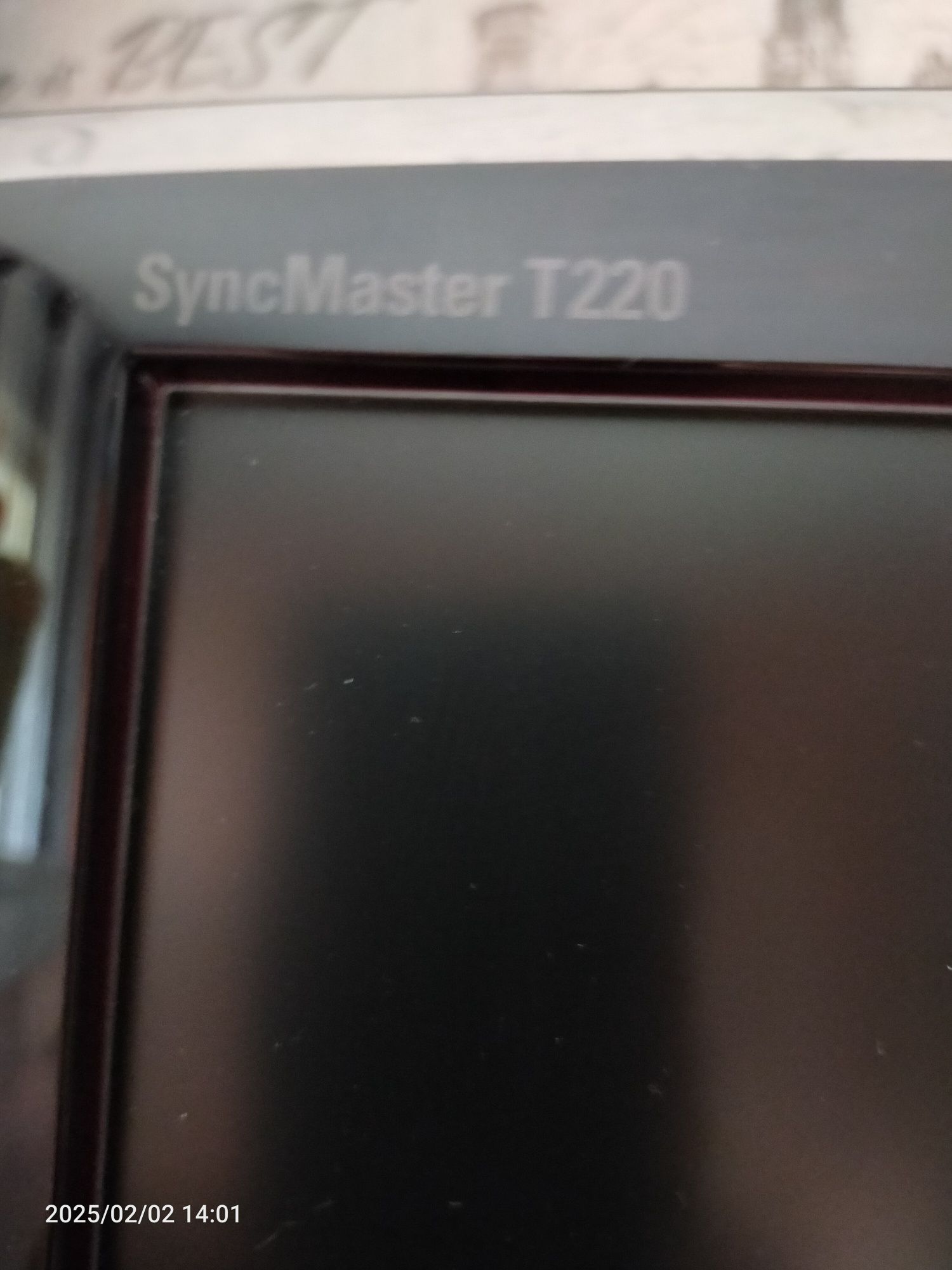 Игровой монитор Samsung T220. 2 ms. DVI, VGA.