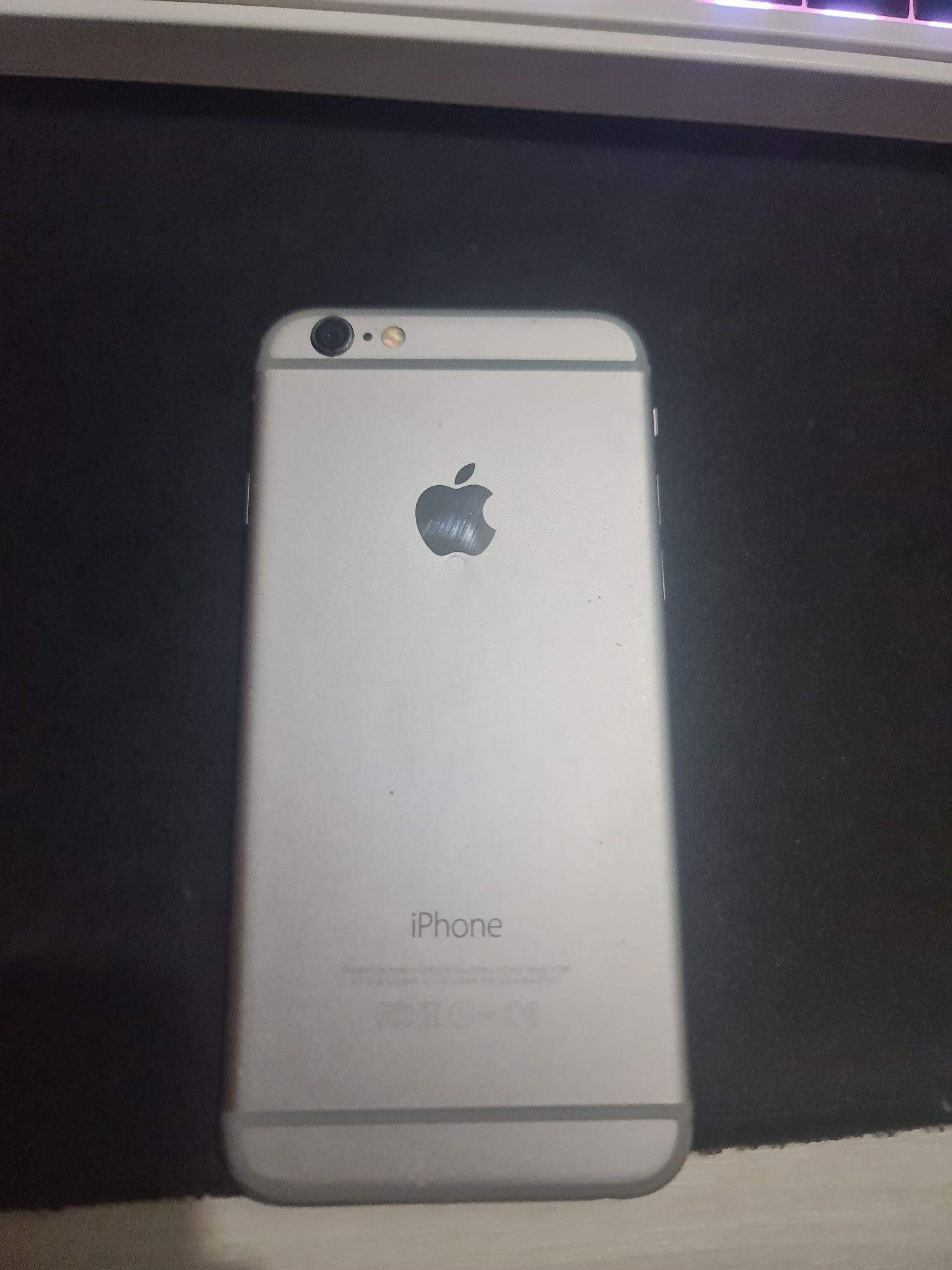 Iphone 6s хорошее состояние