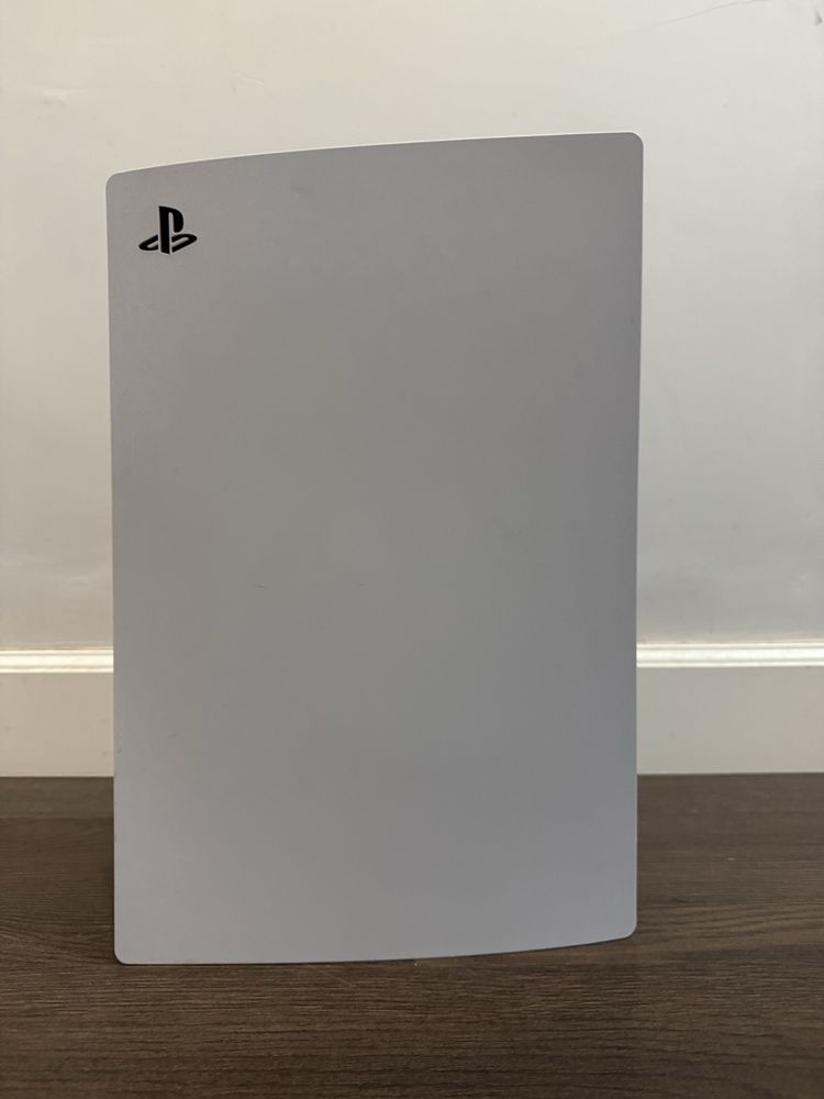 Продам ПС sony playstation 5