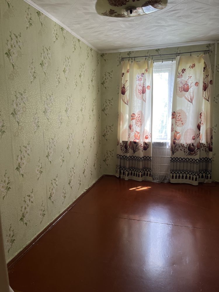 Продам 4х комнатную квартиру.