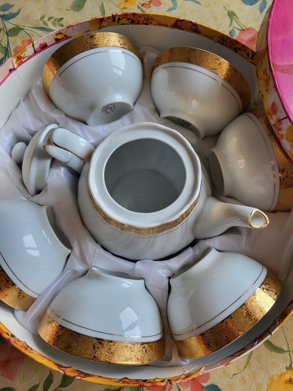 Чайный сервиз с пиалами