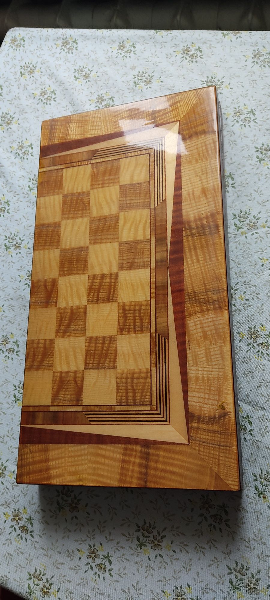 Шахматная доска.