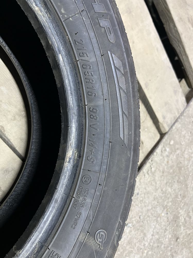 Продам Maxxis bravo 215/65/16 комплект
