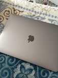 Macbook Pro M2 2022