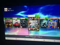 Xbox 360 в отличном состоянии с играми ( прошитый)