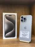 Iphone 15 pro max 256gb с коробой ,трешина на заднем корпусе