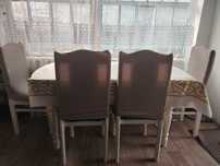 Продам стол и 6 стульев