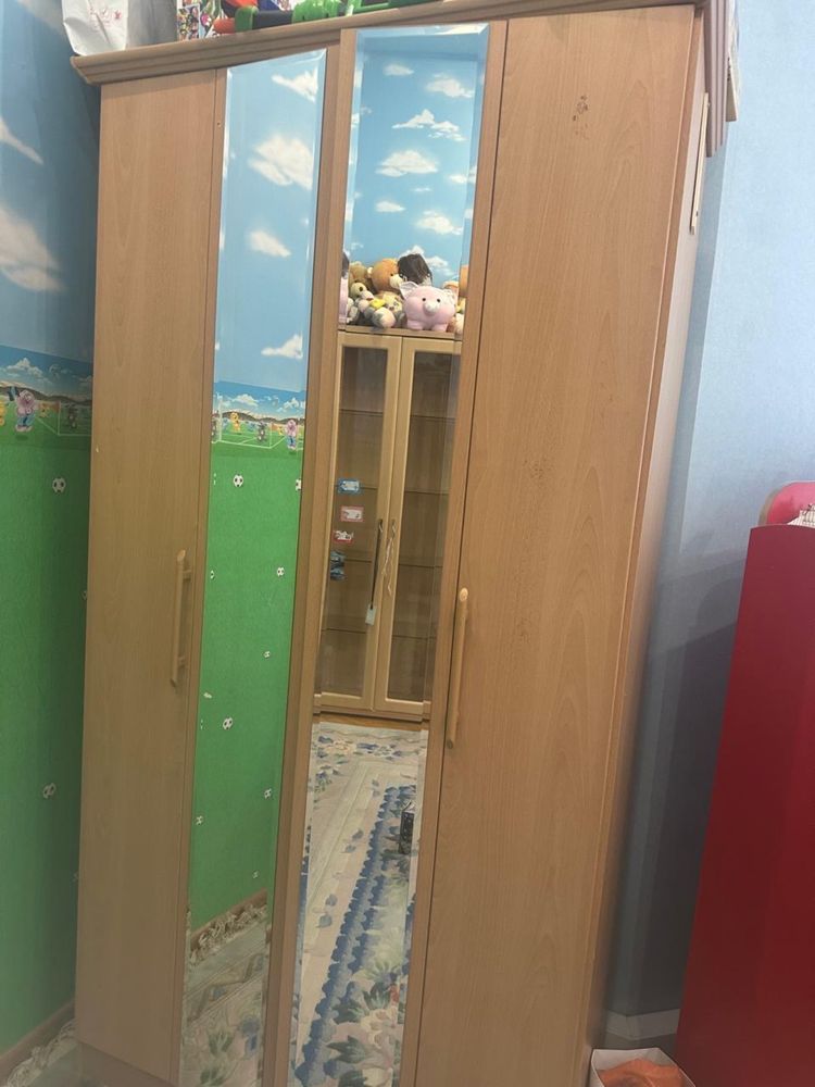 Шкаф, в детскую или гостинную