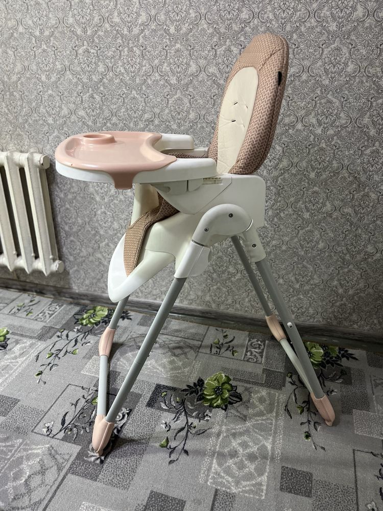 Детский стул для кормления