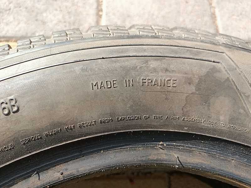 ОДНА шина 175/65 R14 - "Semperit Winter-Grip" (Франция), зимняя.