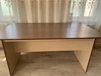 Стол, размеры 1,50 на 0,80