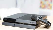 Продаеться игровая приставка Sony Playstation 4
