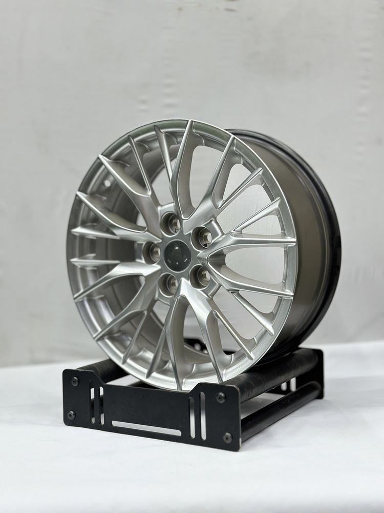 комплект диск R18 5x114.3 (Toyota Honda Hyundai Kia)