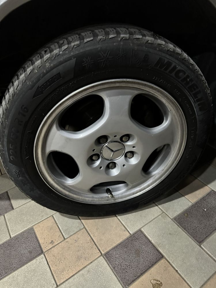 Продам диски r16