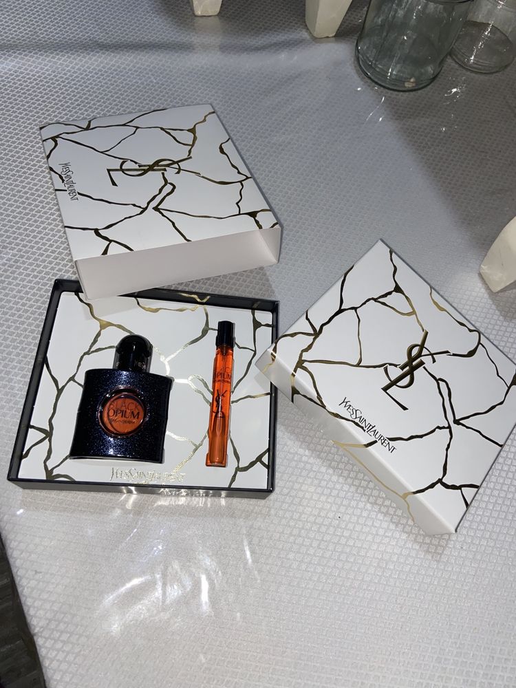 Оригинал Yves Saint Laurent Black Opium