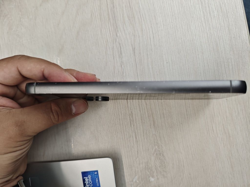 Samsung S23FE очень хорошо снимает