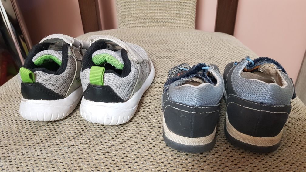 Кроссовочки Lc Waikiki 21 р и сандалии Bobbi shoes 22р