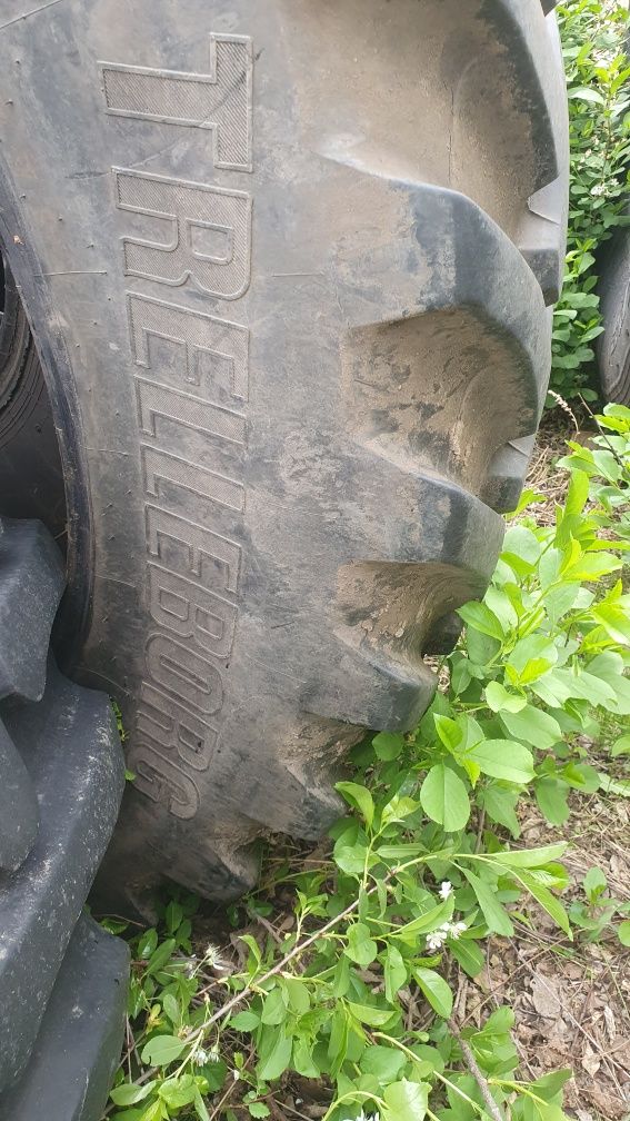 380/90R46 шины в хорошем состояний