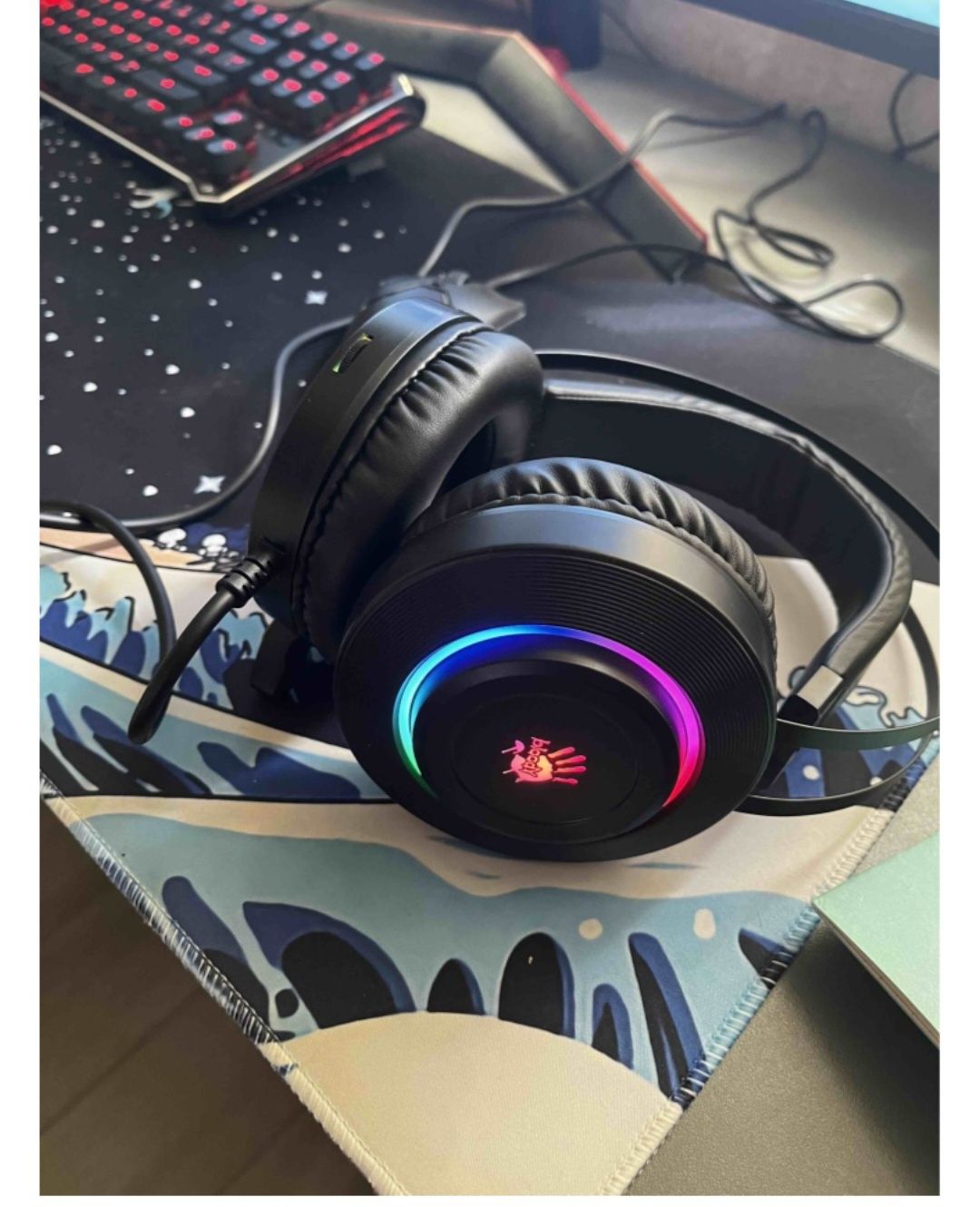 Продам игровые наушники
