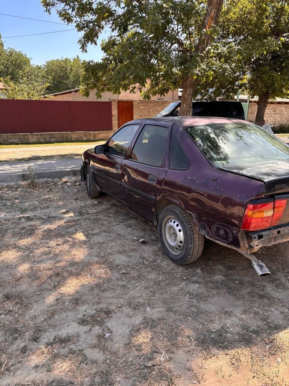 В продаже Opel vectra 1.6