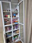 Книжный шкаф б/у IKEA в хорошем состоянии