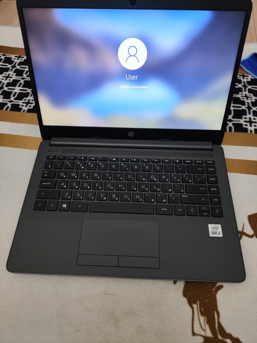 Продам Ноутбук HP 240 Core i5 1035G1