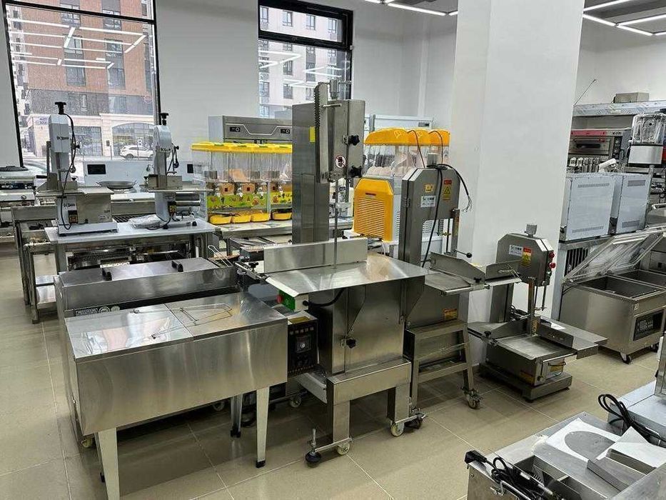Плита газовая производственная 6 конфорок