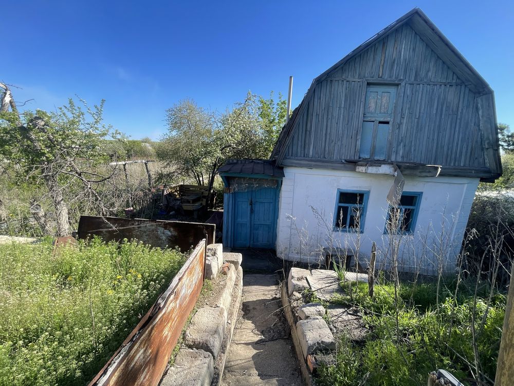 Продам дачу с документом с домиком, домик в хорошем сост