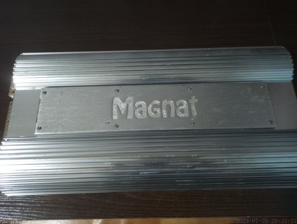 Продам усилитель