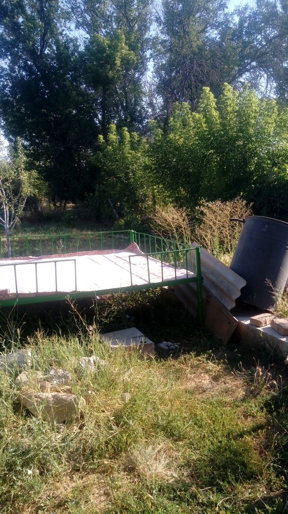 Продам хлам из сарая